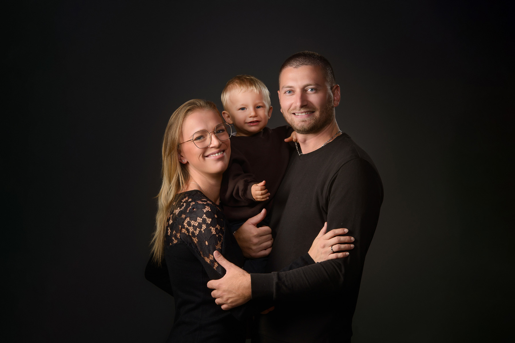 Séance photo famille en studio à Annecy